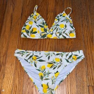 Lemon Printed Bikini Set- Size Large